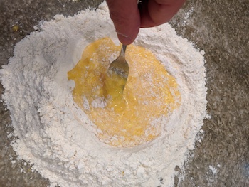 Mixing pasta dough